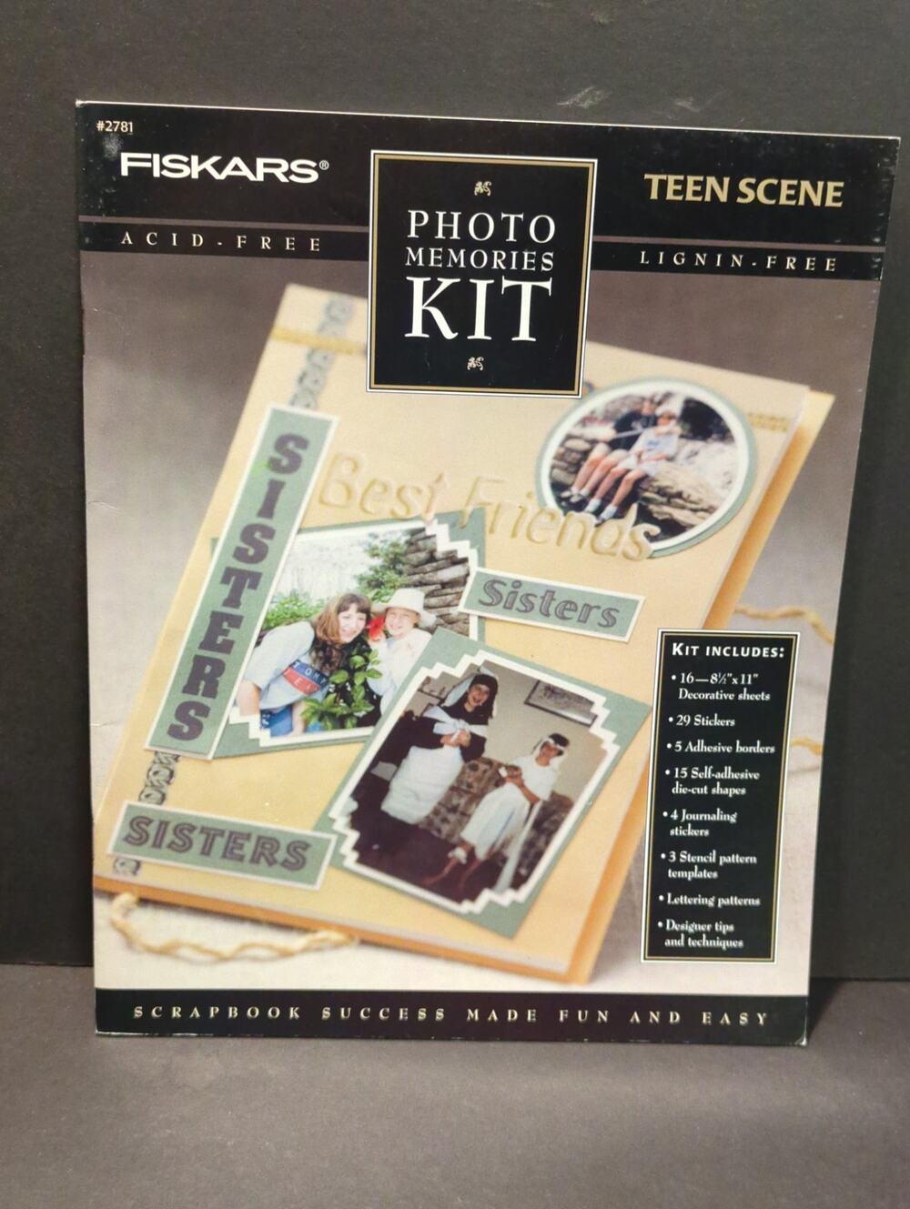 FISKARS Photo Memories KIT scrapbooking CRAFTS #2781 Teen Scene